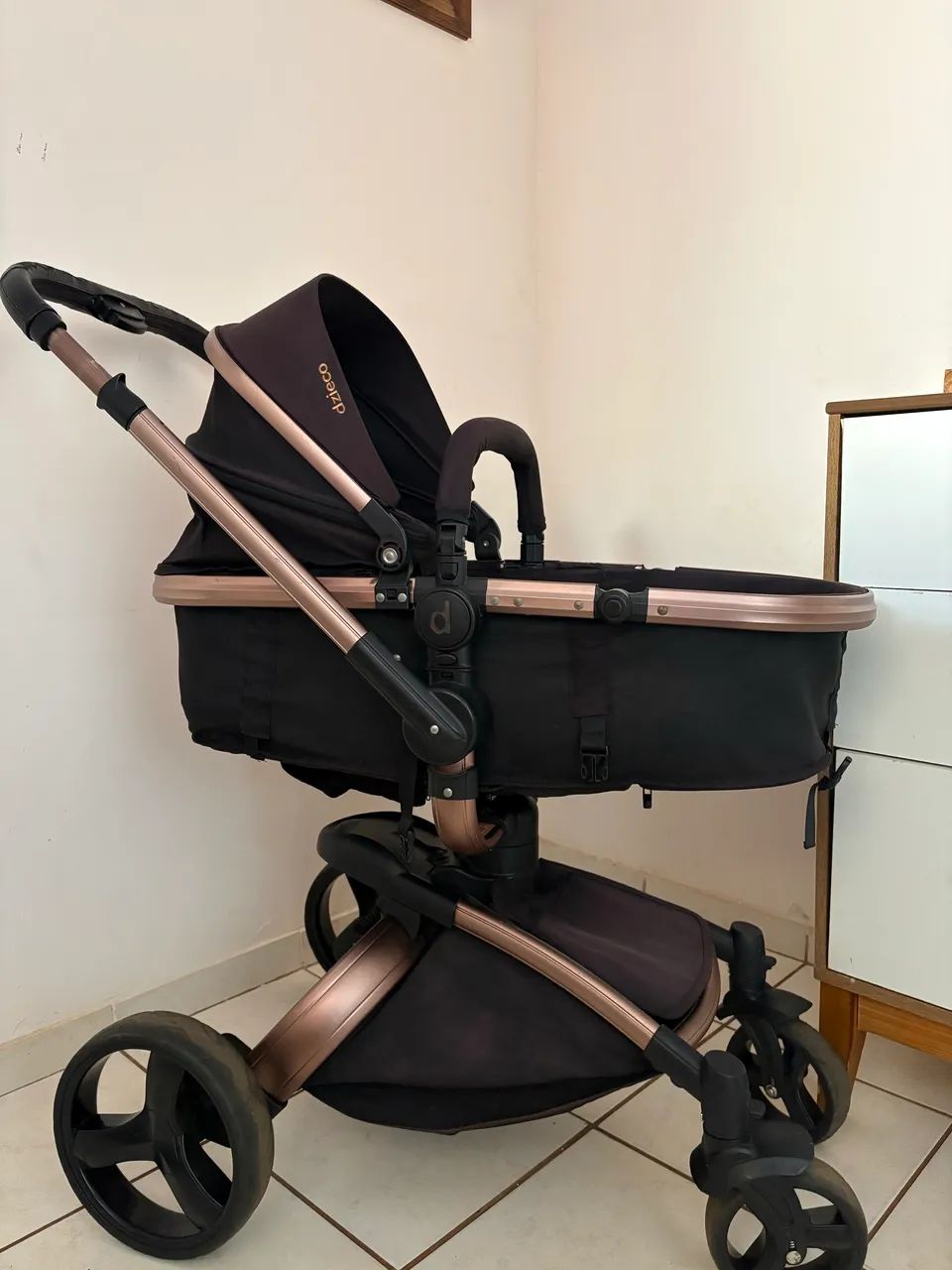 Carrinho de bebê completo Dzieco Vulkan 360  - Foto 4