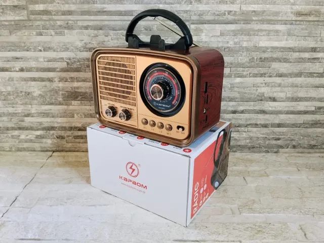 Radio Portátil Bluetooth com Lanterna FM e Pendrive - Foto 4
