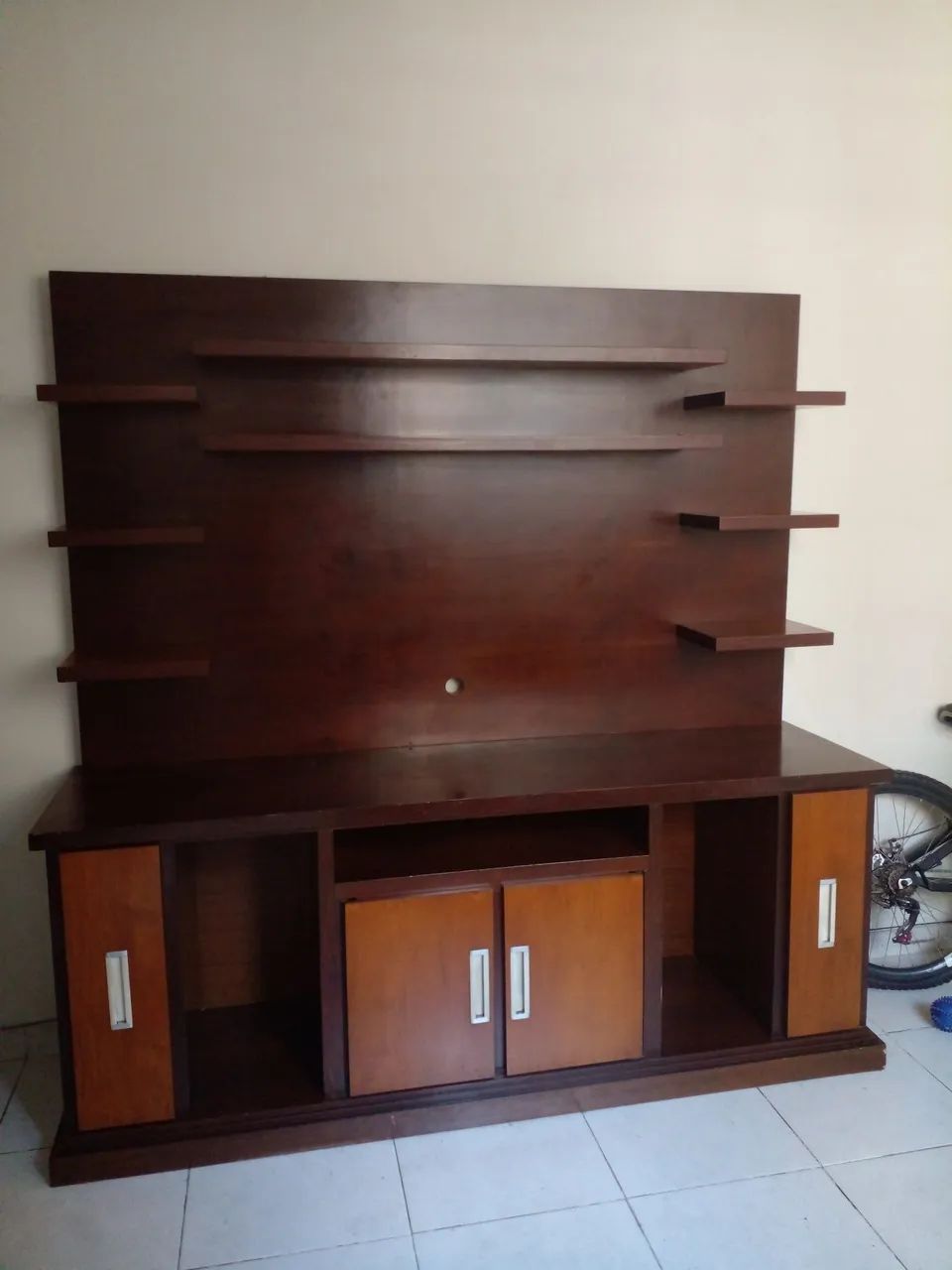 ESTANTE MADEIRA. NAO É MDF - Foto 4