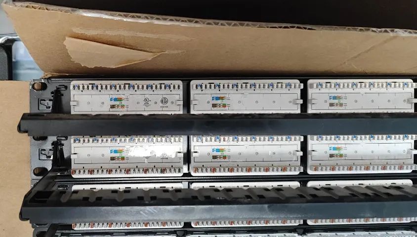Lote Patch Panel Furukawa CAT6 24 Portas - GigaLan e Soho Plus - Foto 3
