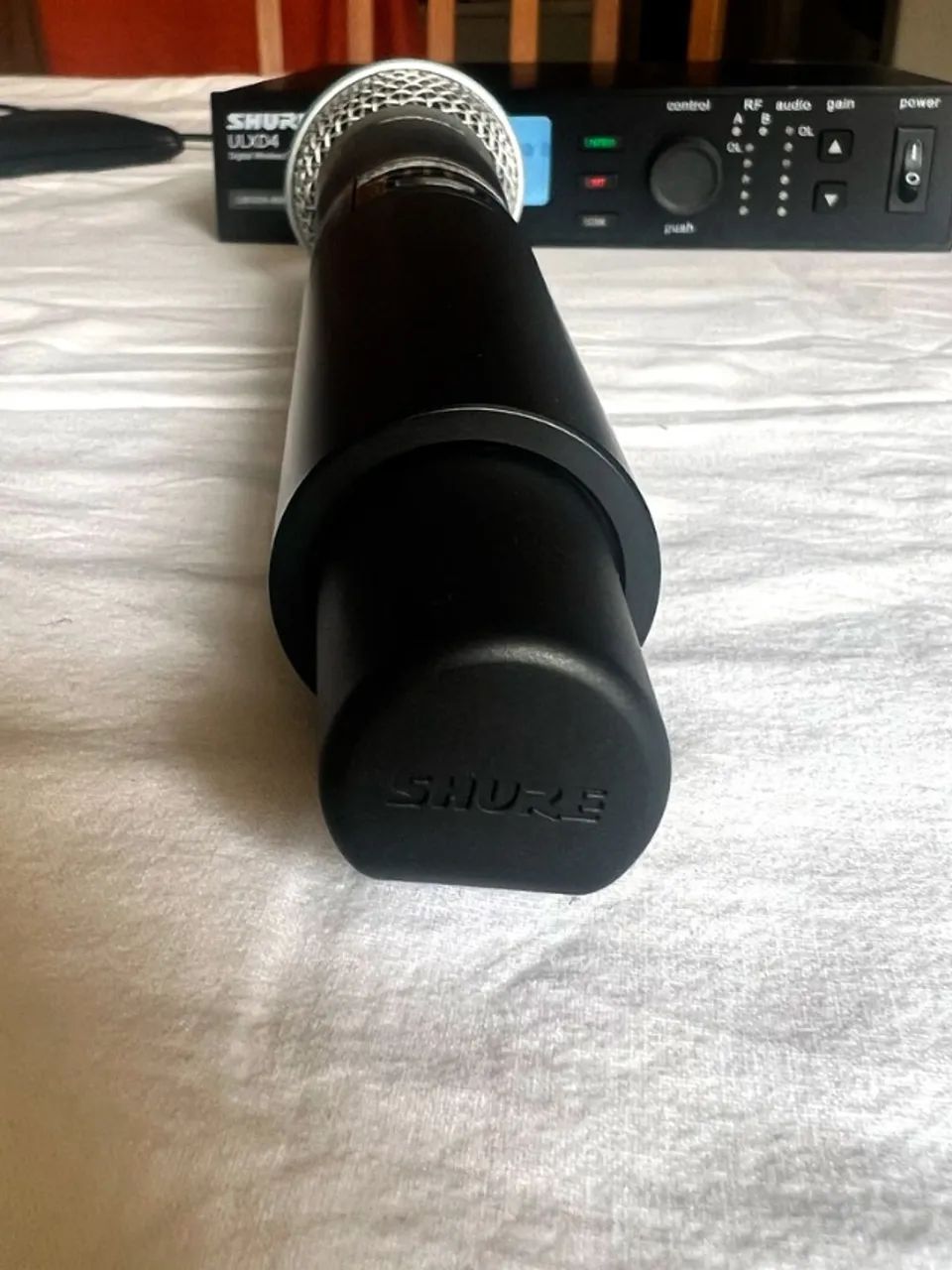 Microfone Sem Fio Shure Beta 58 ULXD2 E Receptor ULXD4 - Foto 5