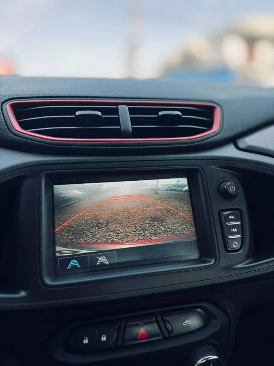 Chevrolet Onix Hatch Effect 1.4 8V Flex Mec. 4P 2019 - Foto 2