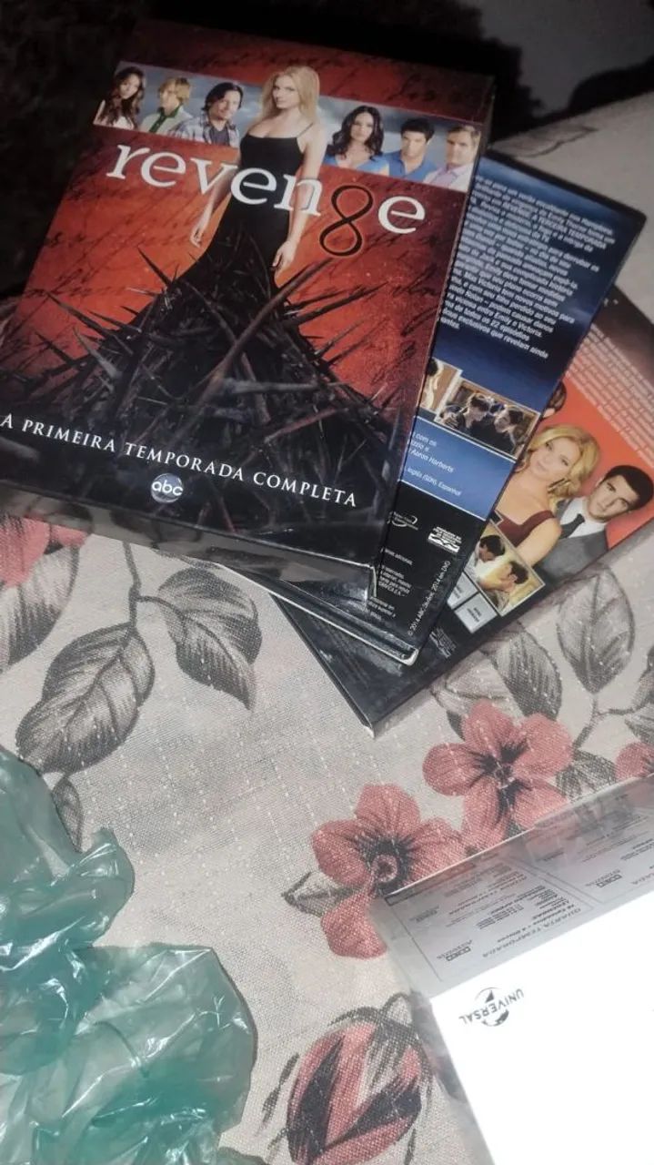 Coleção DVD House e Revenge - Foto 2