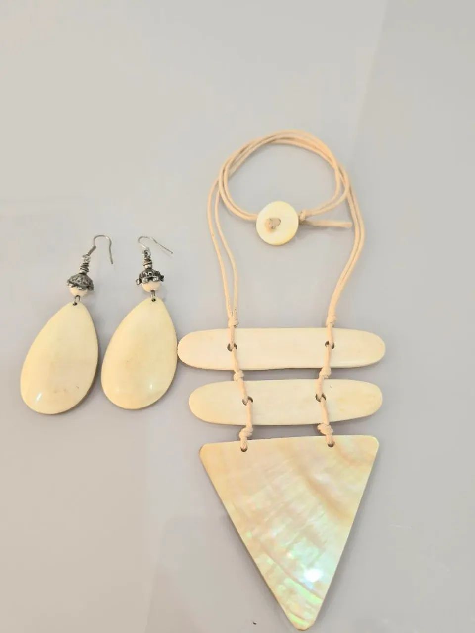 Conjunto de colar é branco  - Foto 3