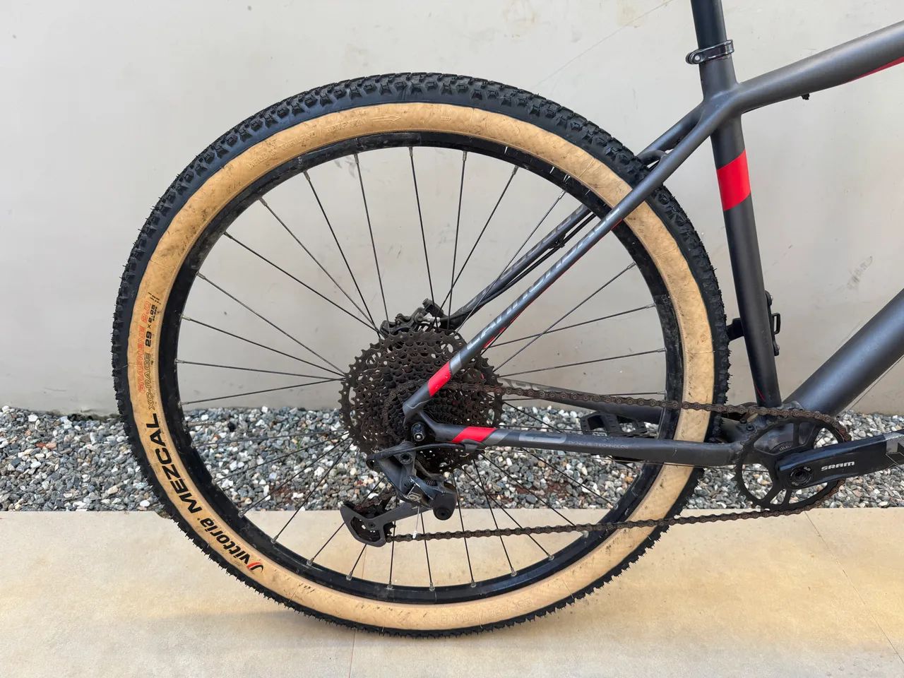 Cannondale F29 Carbon Lefty Tamanho L - Foto 3