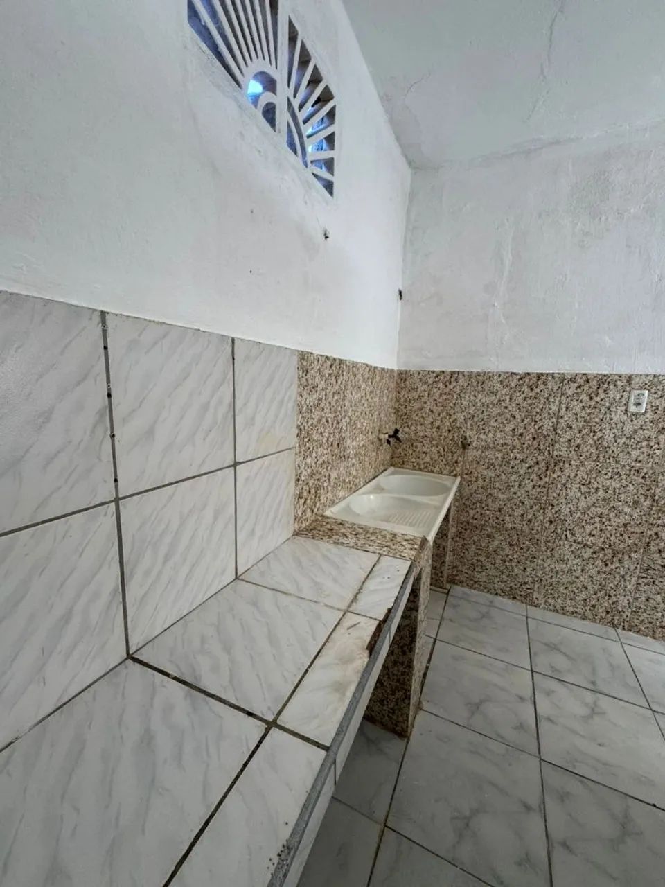 Alugo casa de vila ,direito com proprietário  - Foto 3