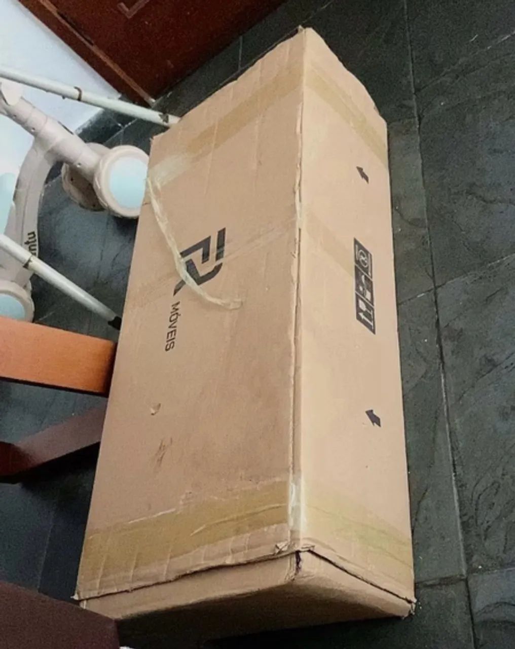 Vendo mesa de manicure em L - Foto 3
