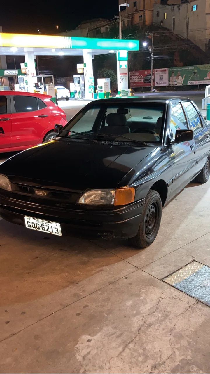 Ford Verona Verona GLX 1.8i / 1.8 4p 1995