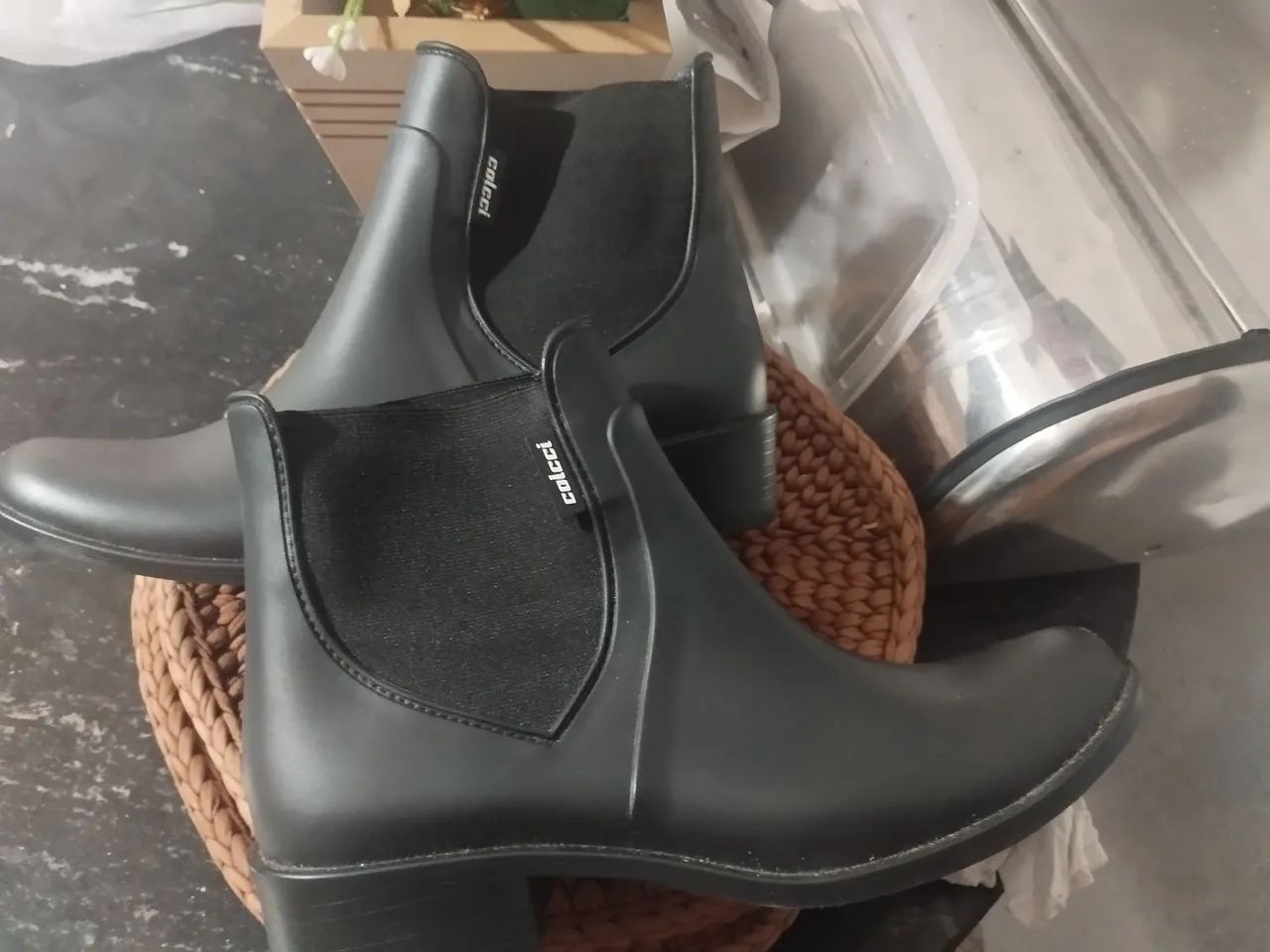 Bota Cano Curto Colcci