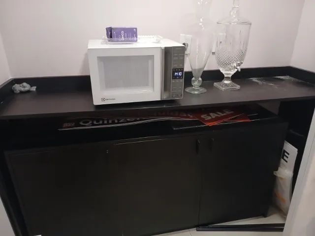Móvel Armário MDF Preto 3 Portas + 4 Prateleiras  - Foto 3