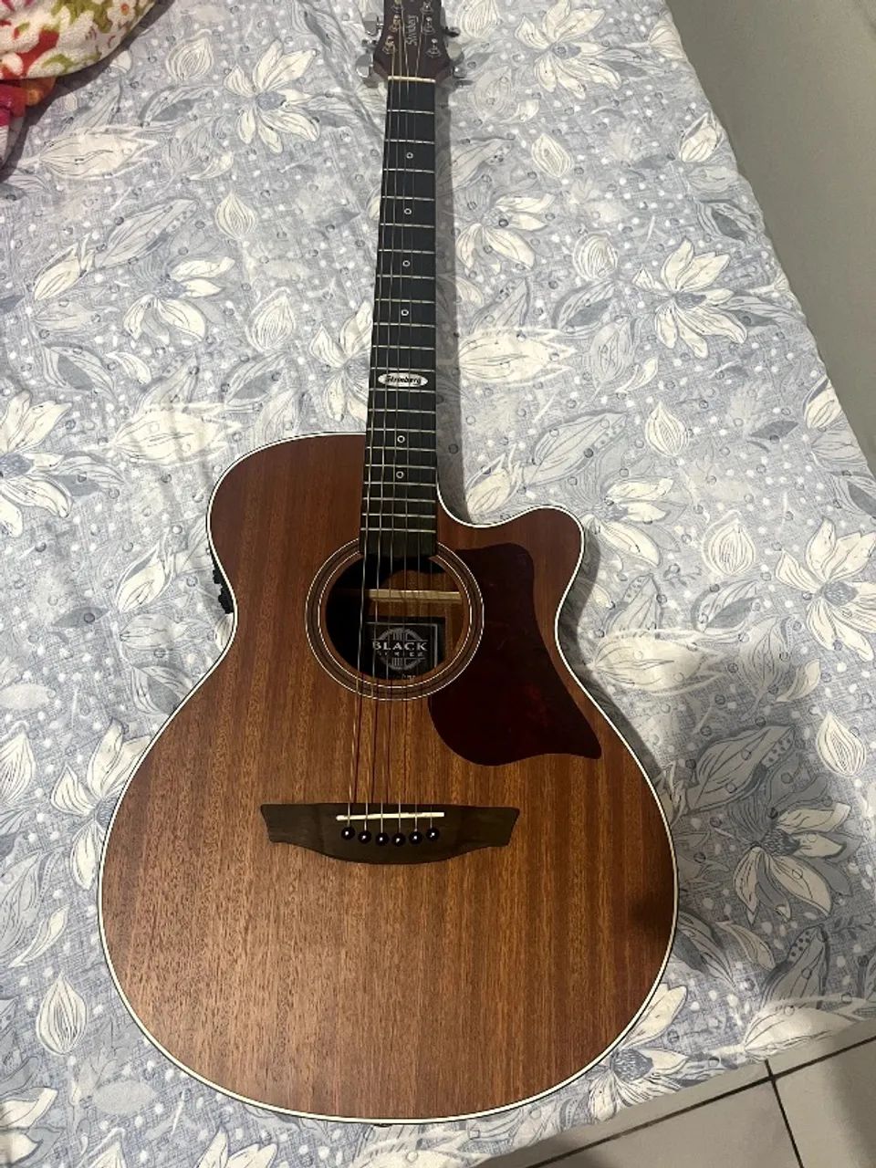 Violão elétrico Strinberg