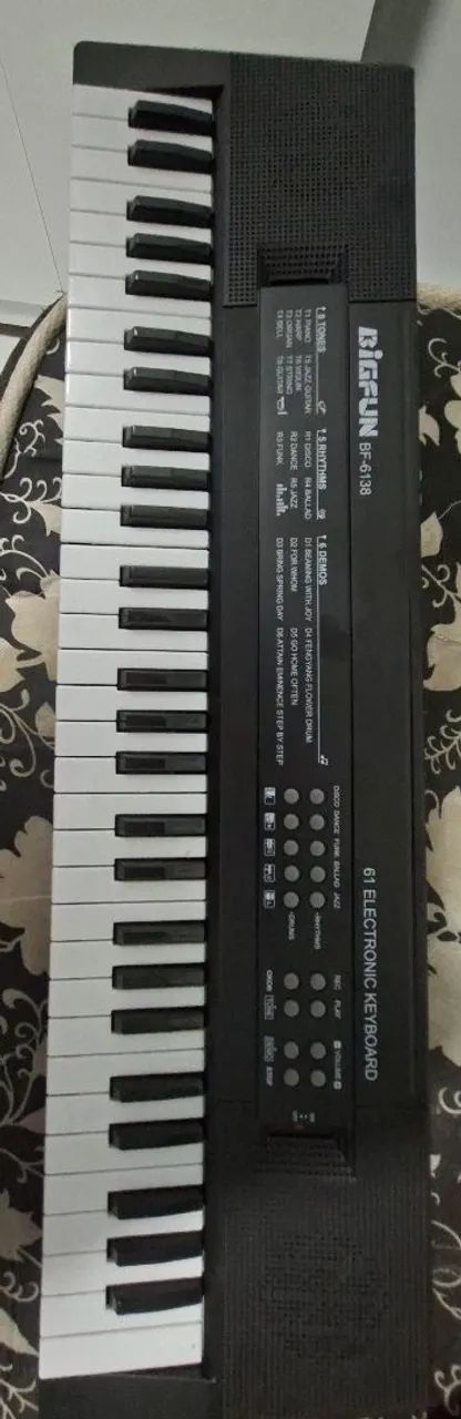 Teclado musical eletrônico 61 teclas 