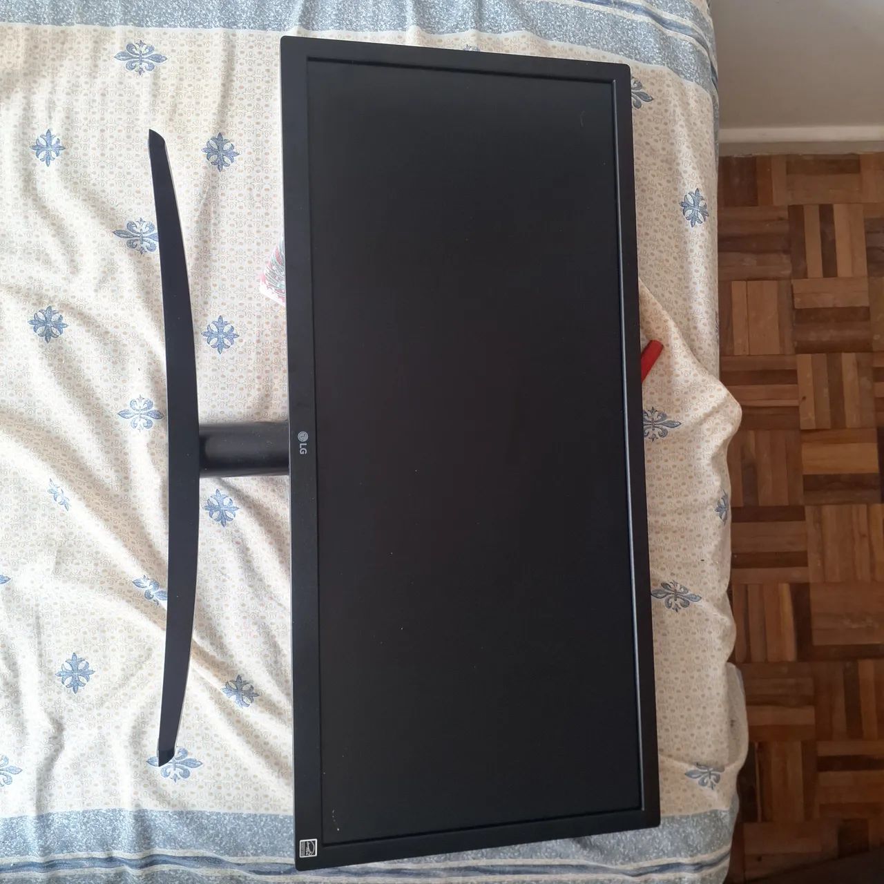 Monitor LG Ultrawide 26" - bom estado