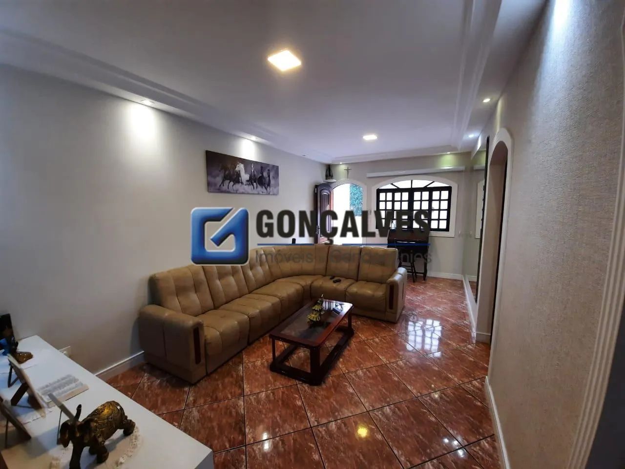 Casa com 03 dormitórios sendo 01 suíte a venda- Centro  Diadema /SP