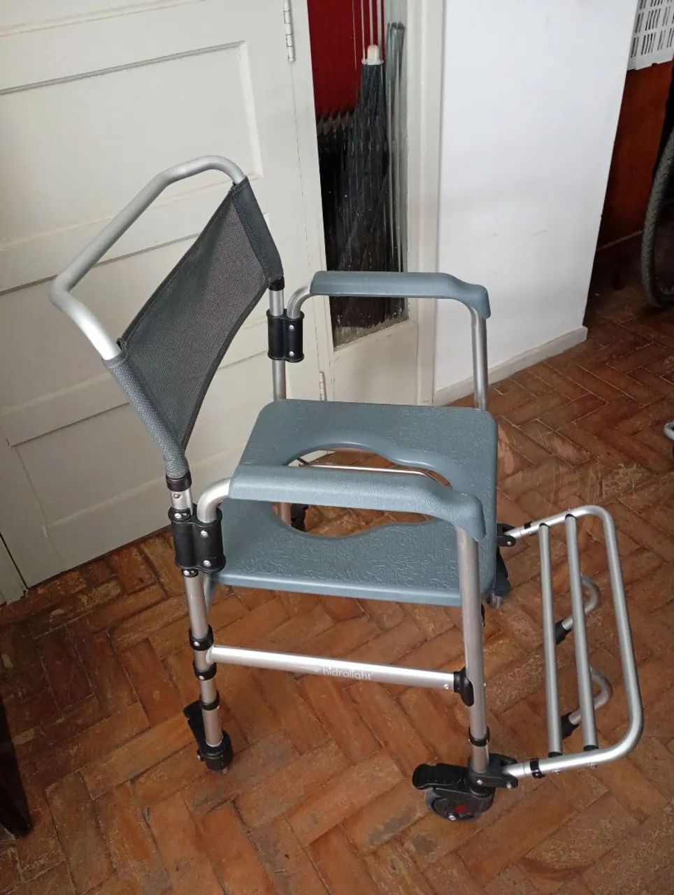 Cadeira de banho  - Foto 2