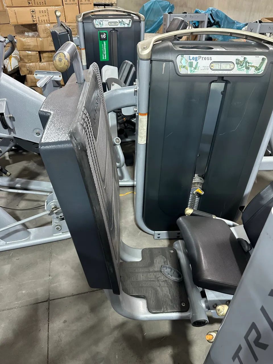 Leg press 180° MATRIX - seminovo - Foto 2