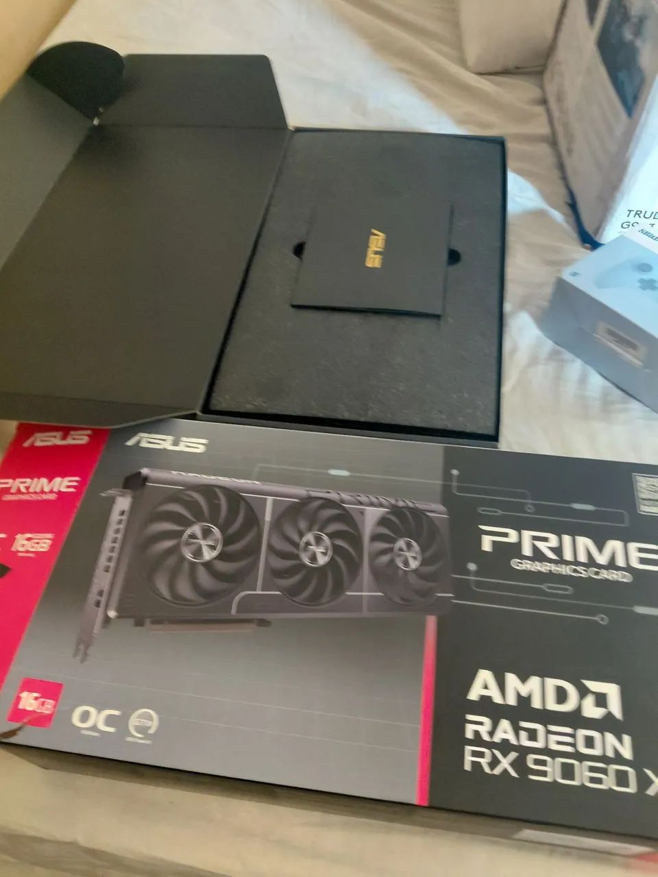 RX 9060 XT OC Edition 16GB Nova 3 anos de Garantia ! - Placas de