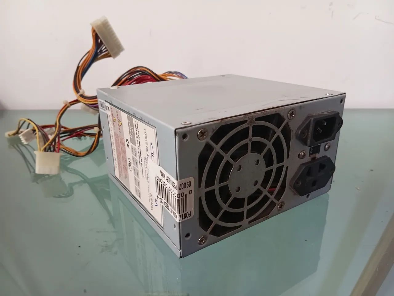 Fonte ATX Cpu 230W Perfeito funcionamento  - Foto 3