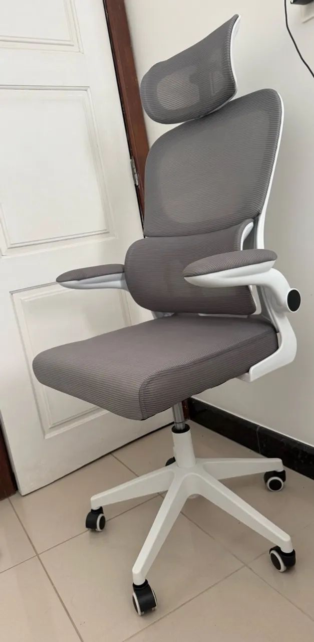 Cadeira ergonômica comprada dia 25/09 - Foto 3