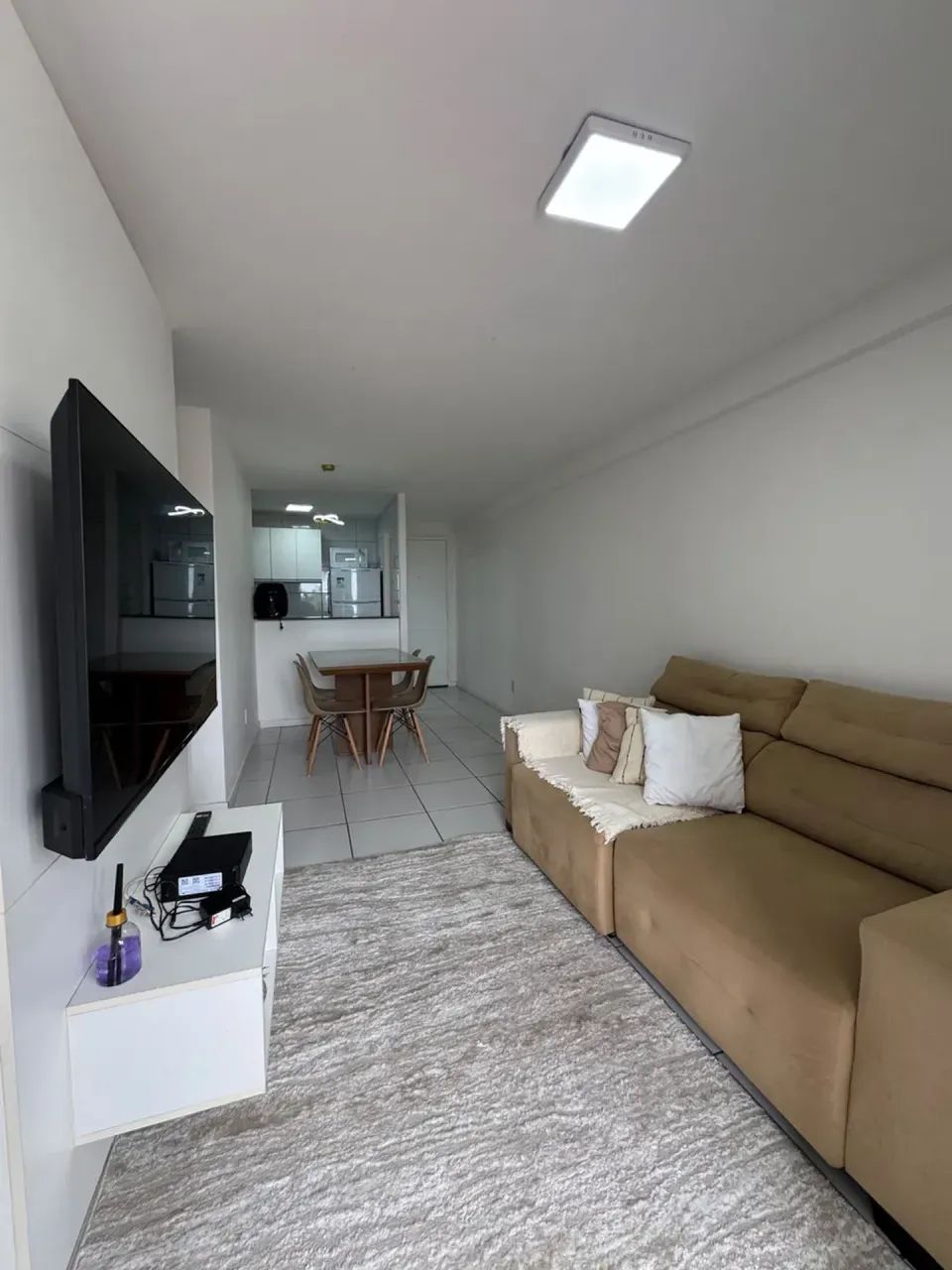 Vendo Apto com 2 quartos sendo 60 m² nascente no Leste Oeste - Foto 4