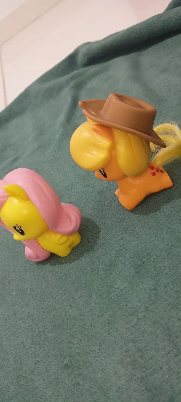 Apple Jack e Fluttershy Mc Donalds 2018 - Foto 2