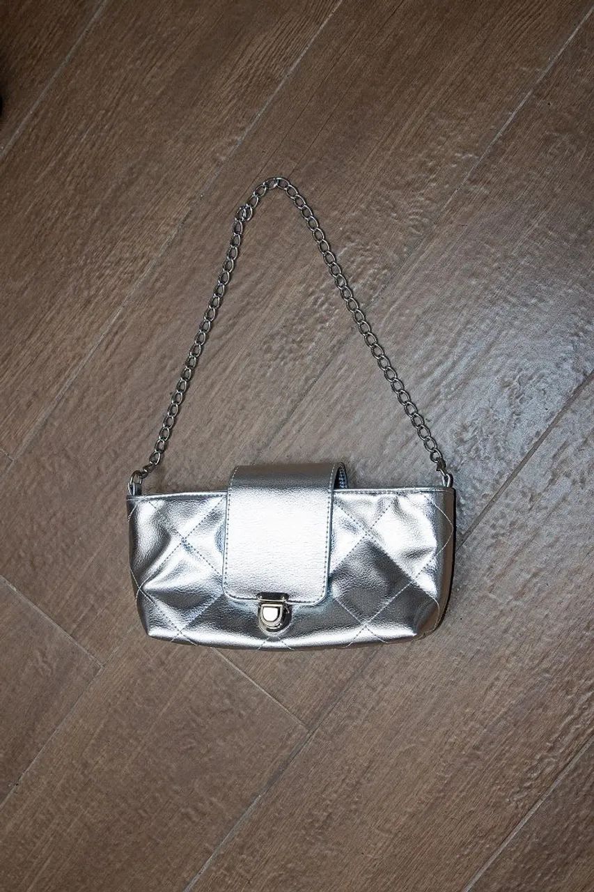 Bolsa prata pequena - Foto 2