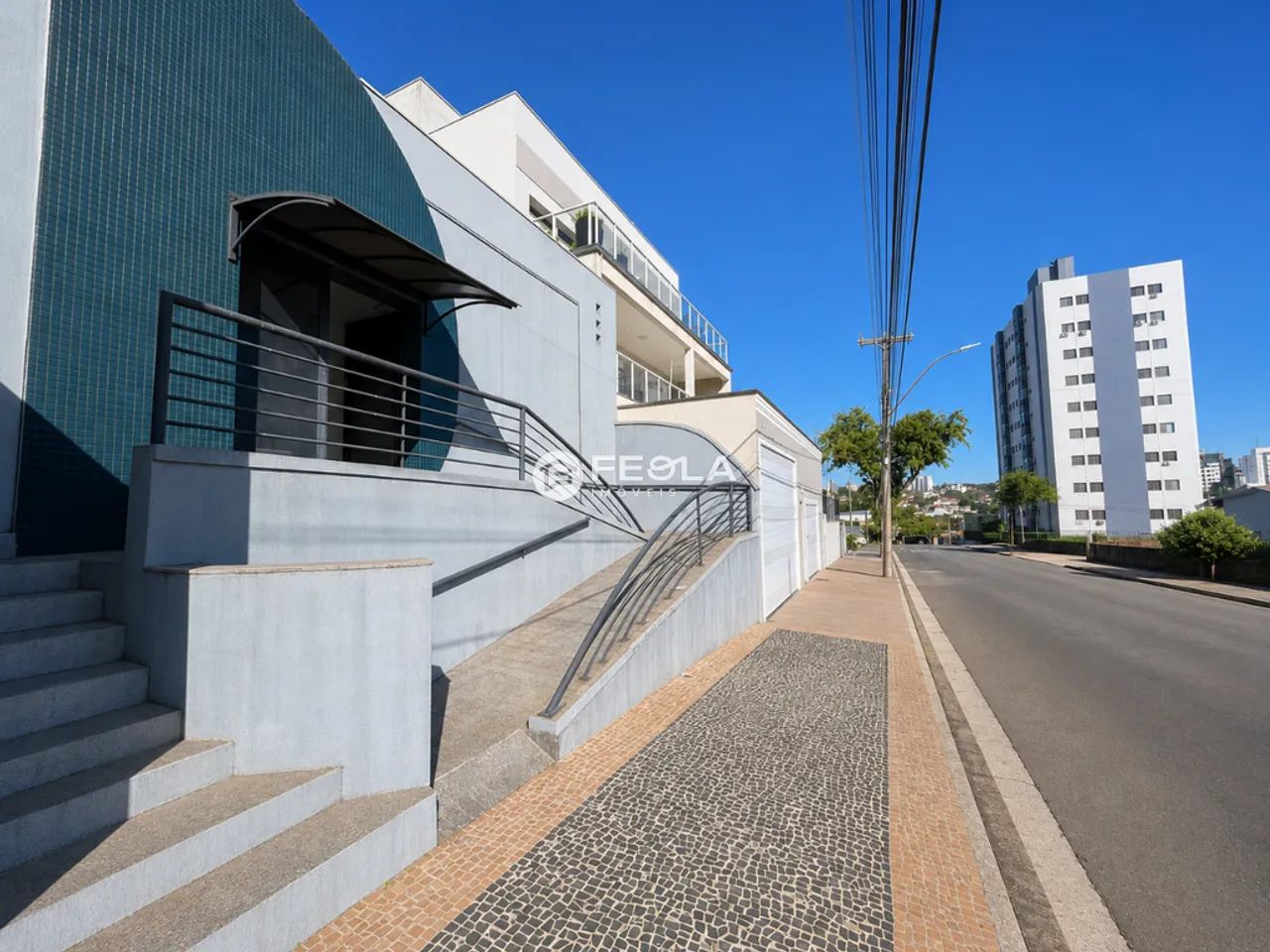 Casa à venda e para alugar em Americana, Centro, com 5 quartos, com 200 m² - Foto 2