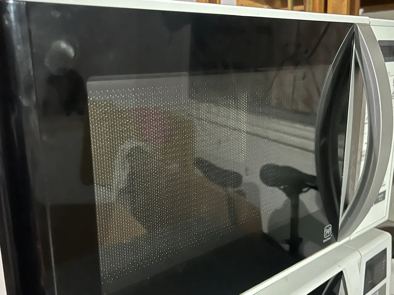 Vendo 2 micro-ondas - LG e Panasonic - Foto 2