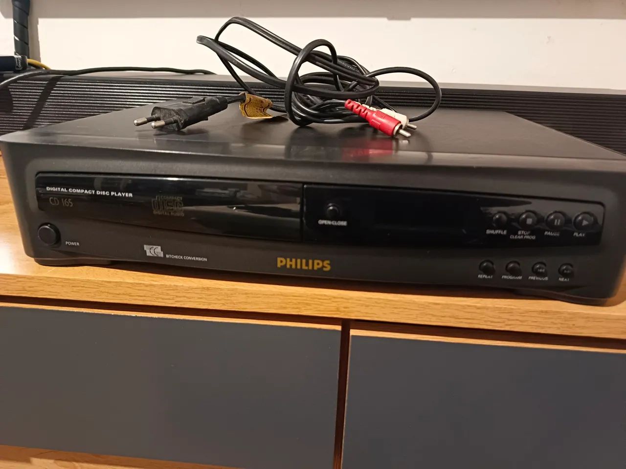 Philips CD165