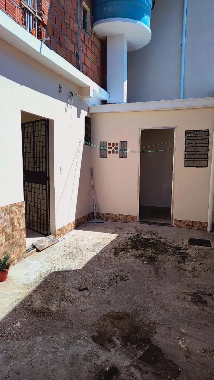 Aluga-se apartamento 