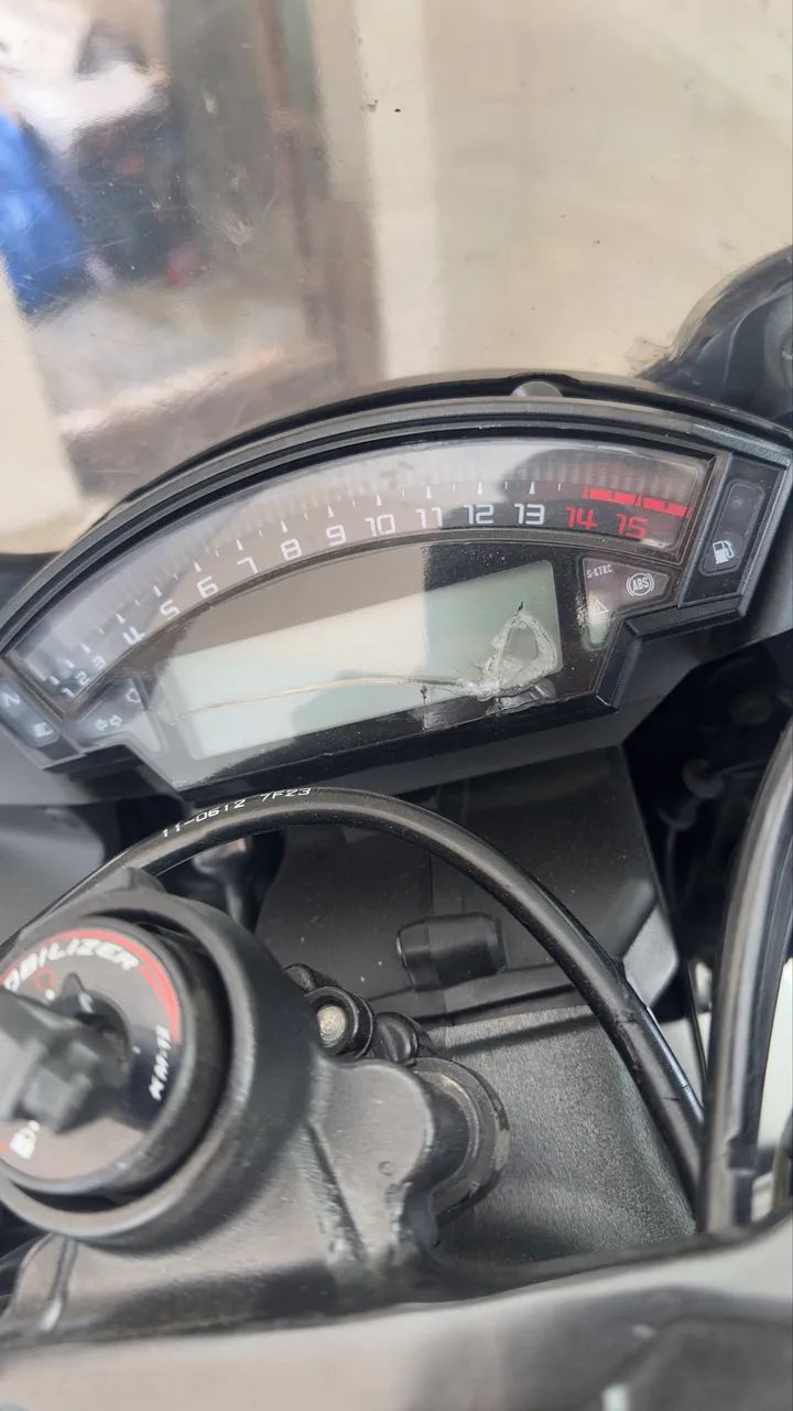 k7lrページ Kawasaki Zx-10/ Zx-10r 1000cc 2014 - 1472867296 | OLX