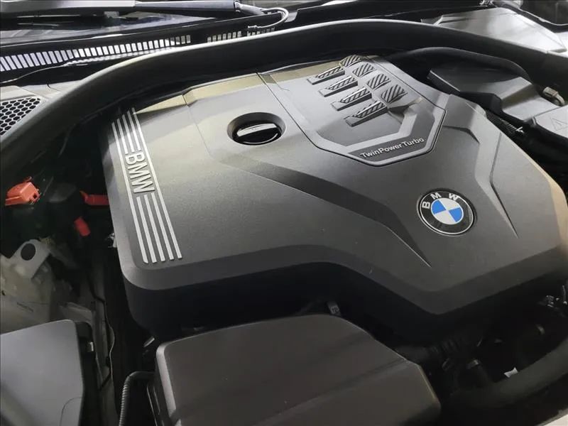 BMW Série 3 320i, foto 15 de 16