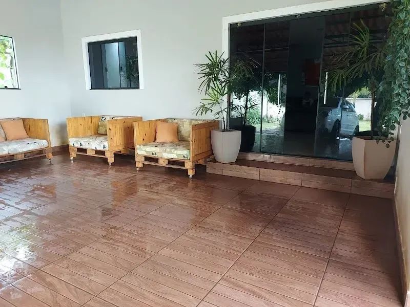 Vende casa com 3 quartos em Nova Colina - Brasília - DF