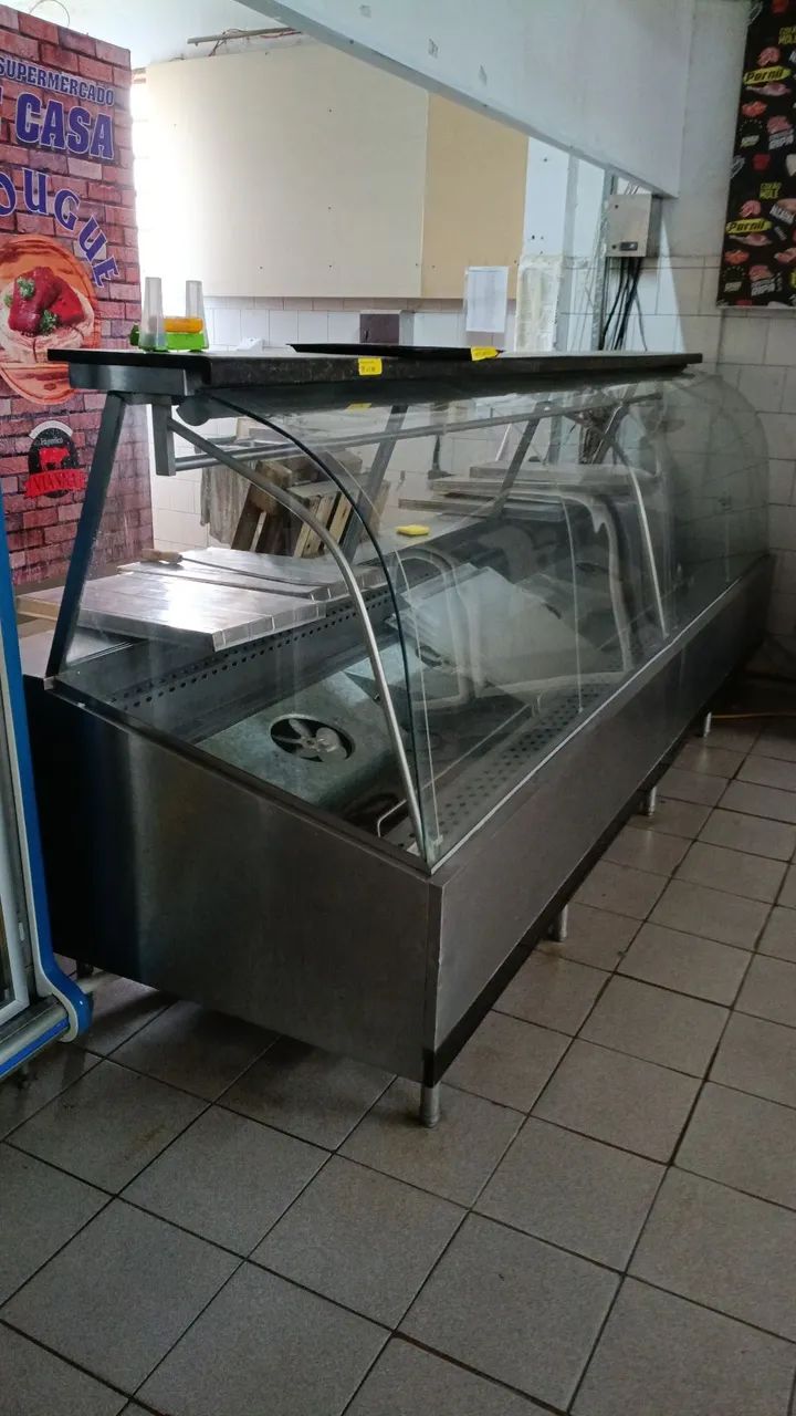  Vendo balcão de açougue 3mt. R$6,000,00 - Foto 2