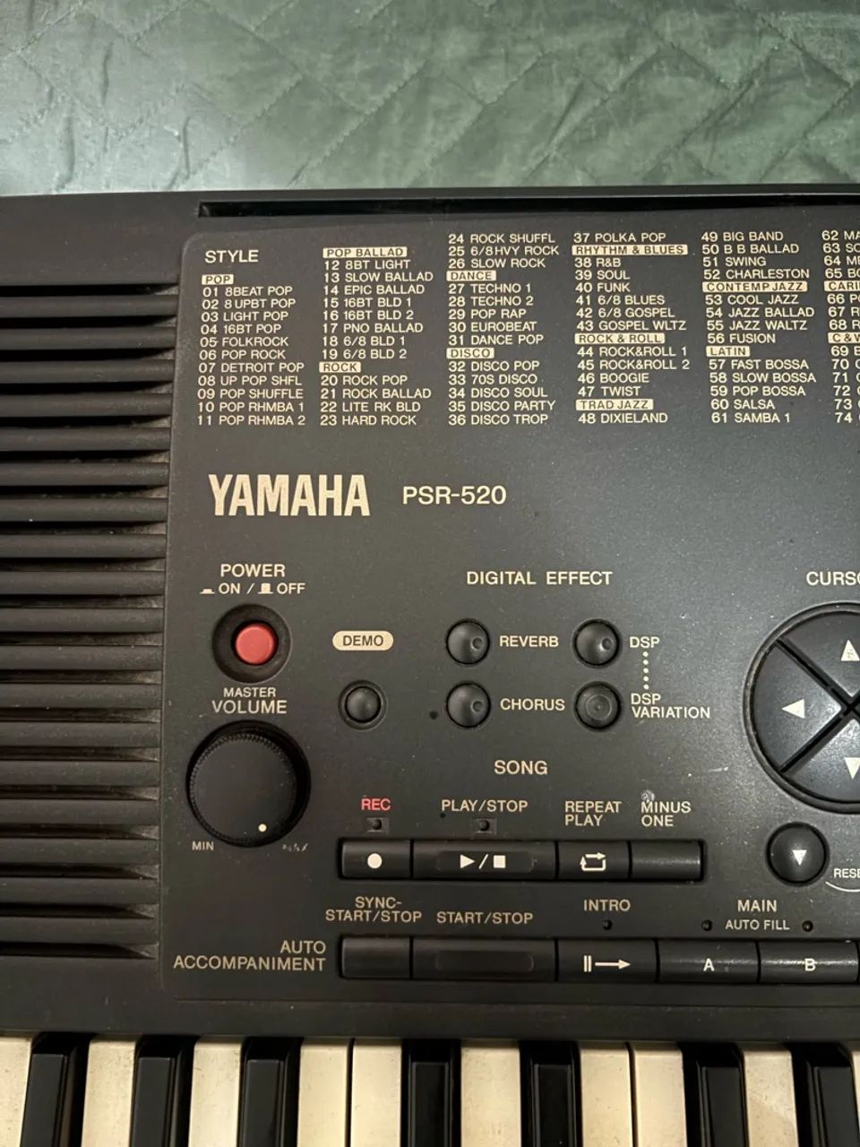 Teclado Yamaha Psr-520 - Foto 2