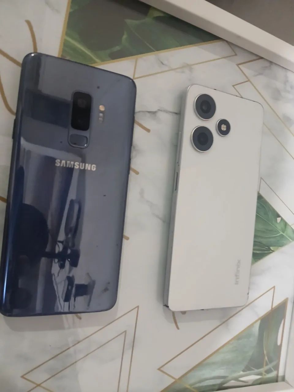 2 celulares  com defeito para tirar peças valor 500 os 2 - Foto 3