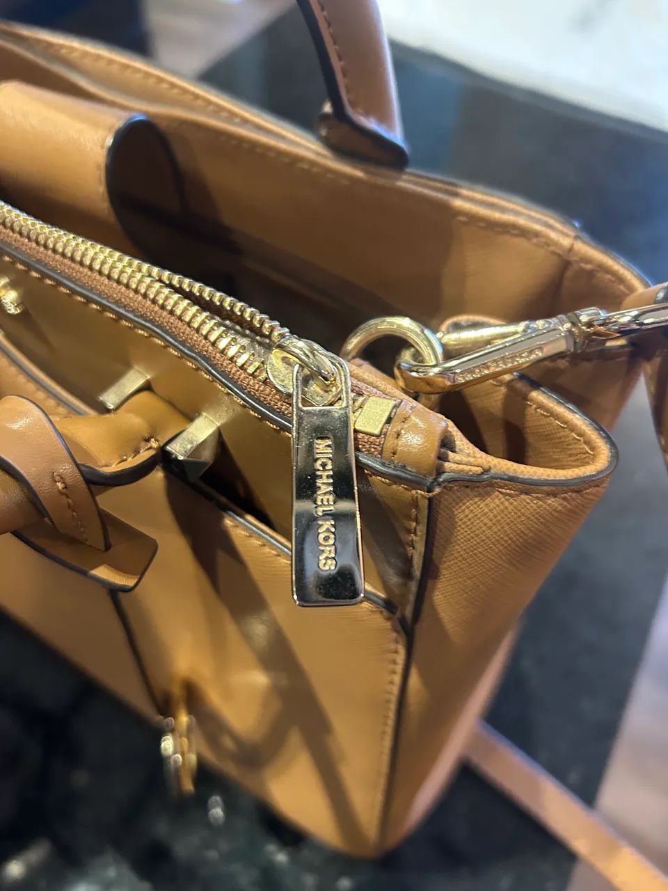 Bolsa Michel Kors Original Muito Nova  - Foto 5