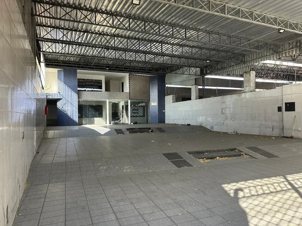 Galpão para Locação - Barro Vermelho - 1.500 m2 - Foto 4