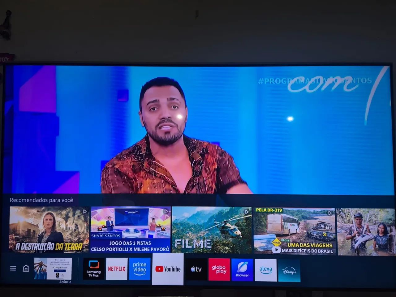 TV de 65 polegadas