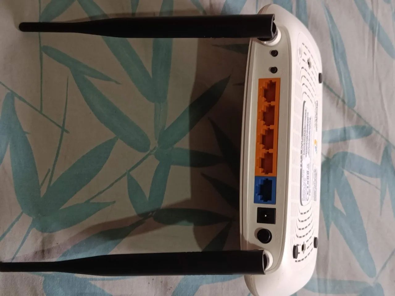 roteador wireless TP  linkbde 300 Mbps na caixa - Foto 3