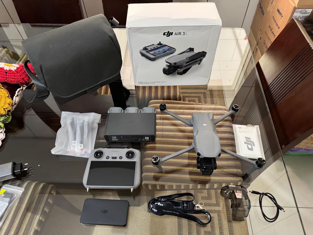 DRONE DJI AIR 3S COMBO - IMPECÁVEL  - Foto 2