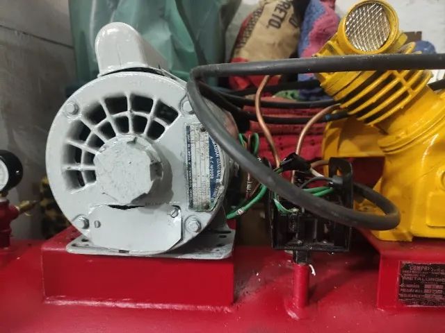 Compressor de Ar 5 Pés - Shutz  - Foto 2