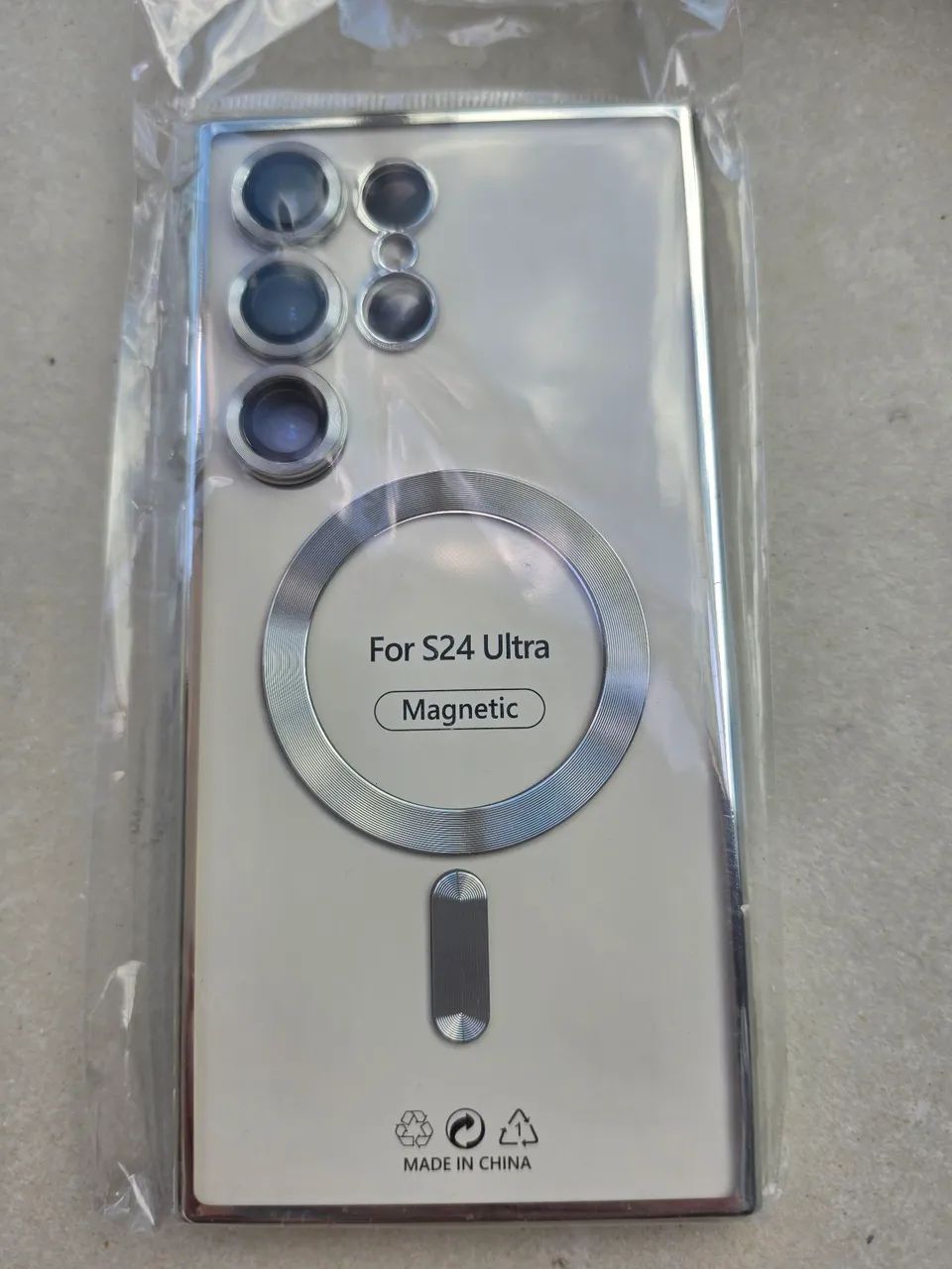 Capa  S24 Ultra - com anel magnético MagSafe