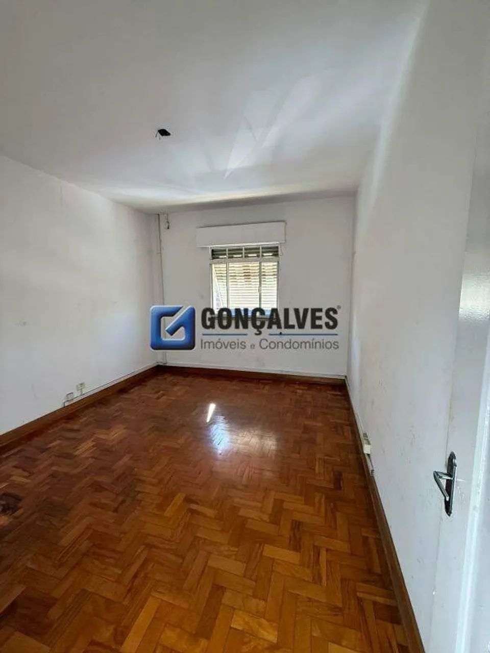Prédio Comercial com Salão, Salas e Galpão no bairro Santa Paula - Foto 4