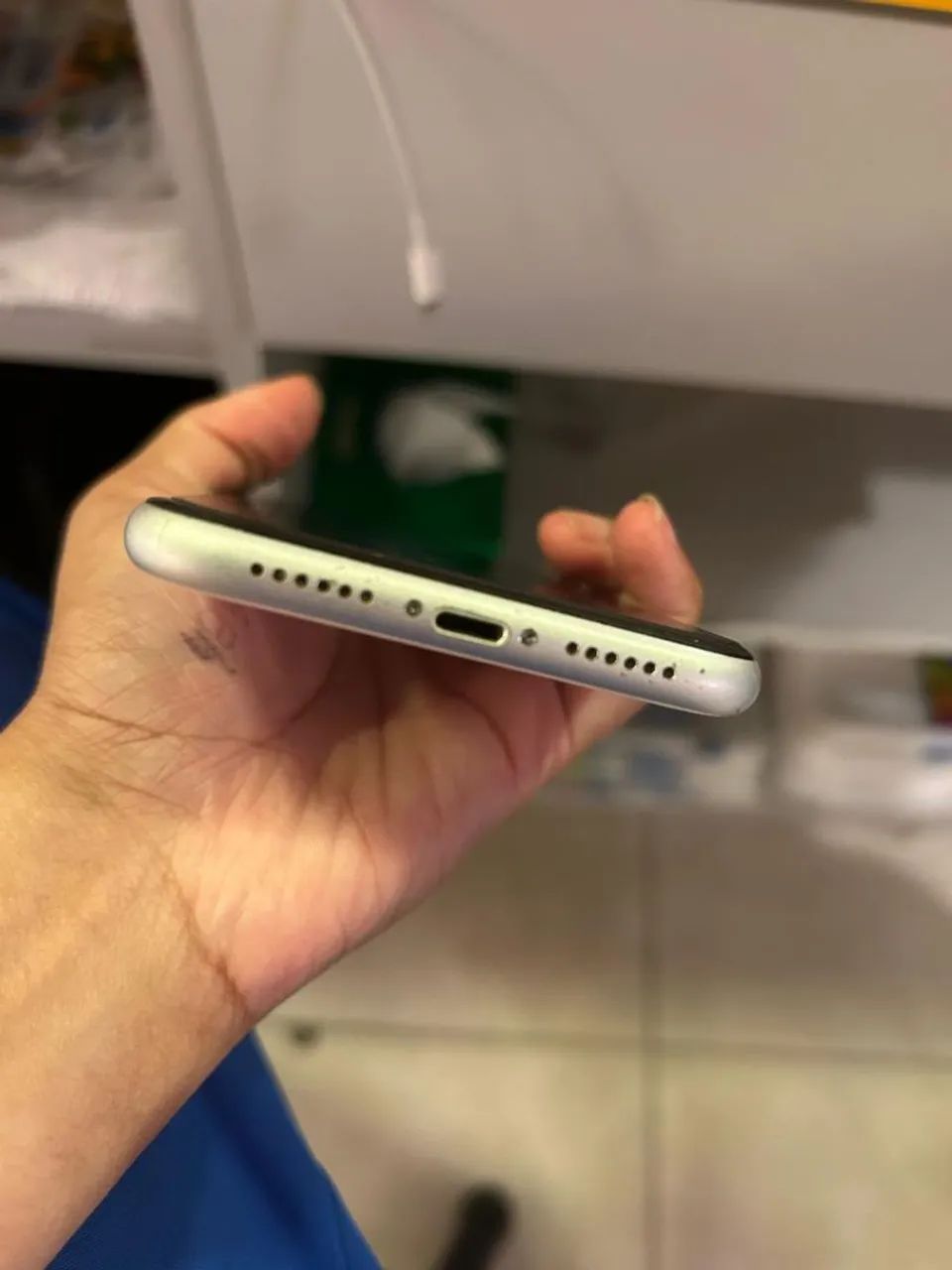 ? VENDO IPHONE XR BRANCO ? - Foto 3