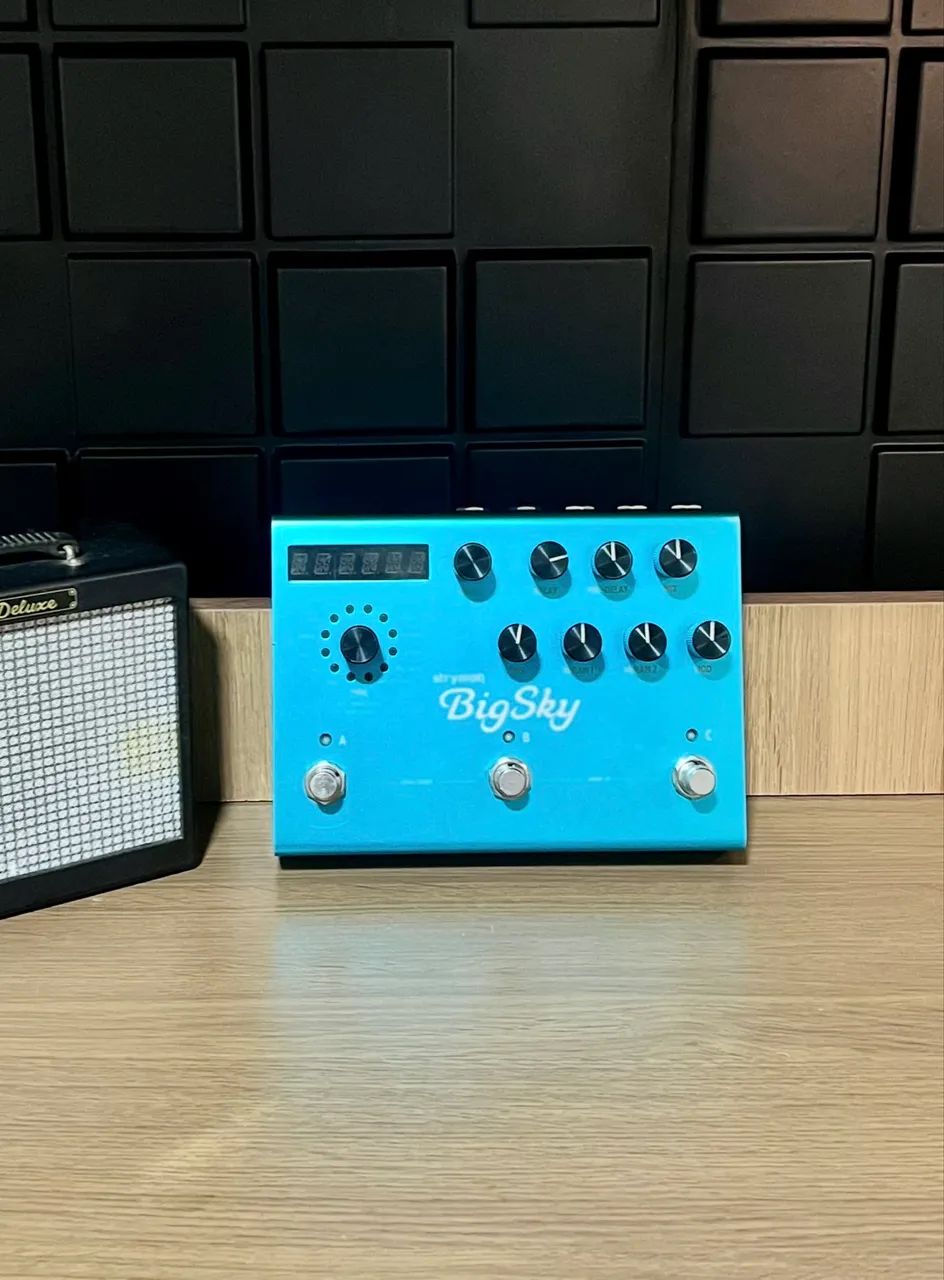 Pedal Reverb Strymon Bigsky  - Foto 2