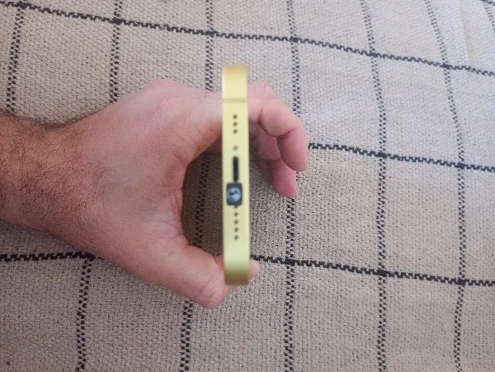 iPhone 14 - Foto 2