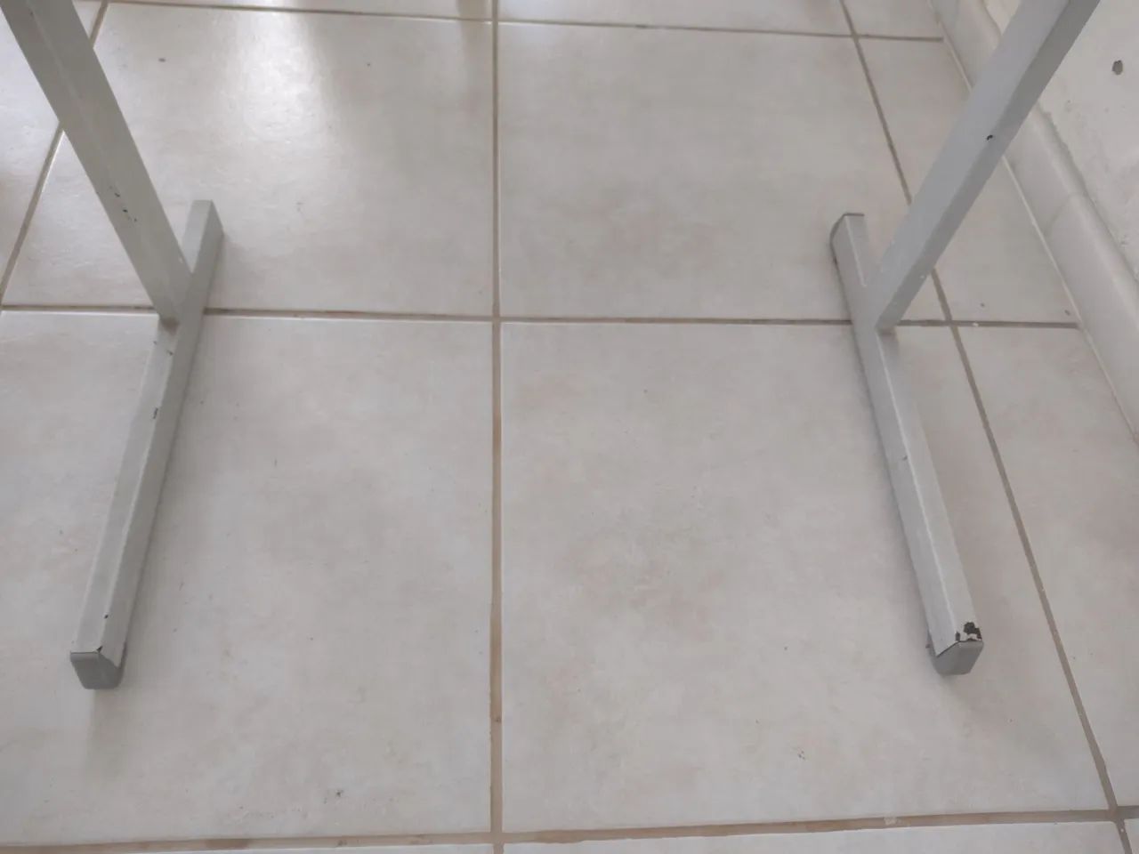 Mesa de estudos - Foto 2