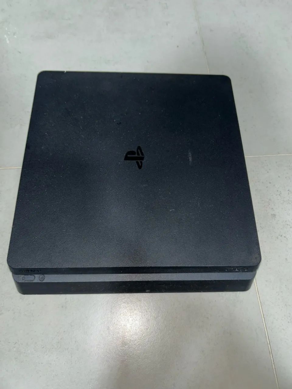 Console sony PS4 slim com 2 controles - Foto 4