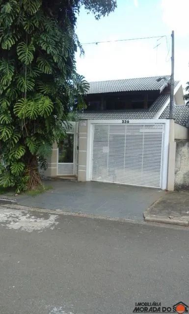 ÓTIMA RESIDÊNCIA - BASTANTE ESPAÇO - Foto 4